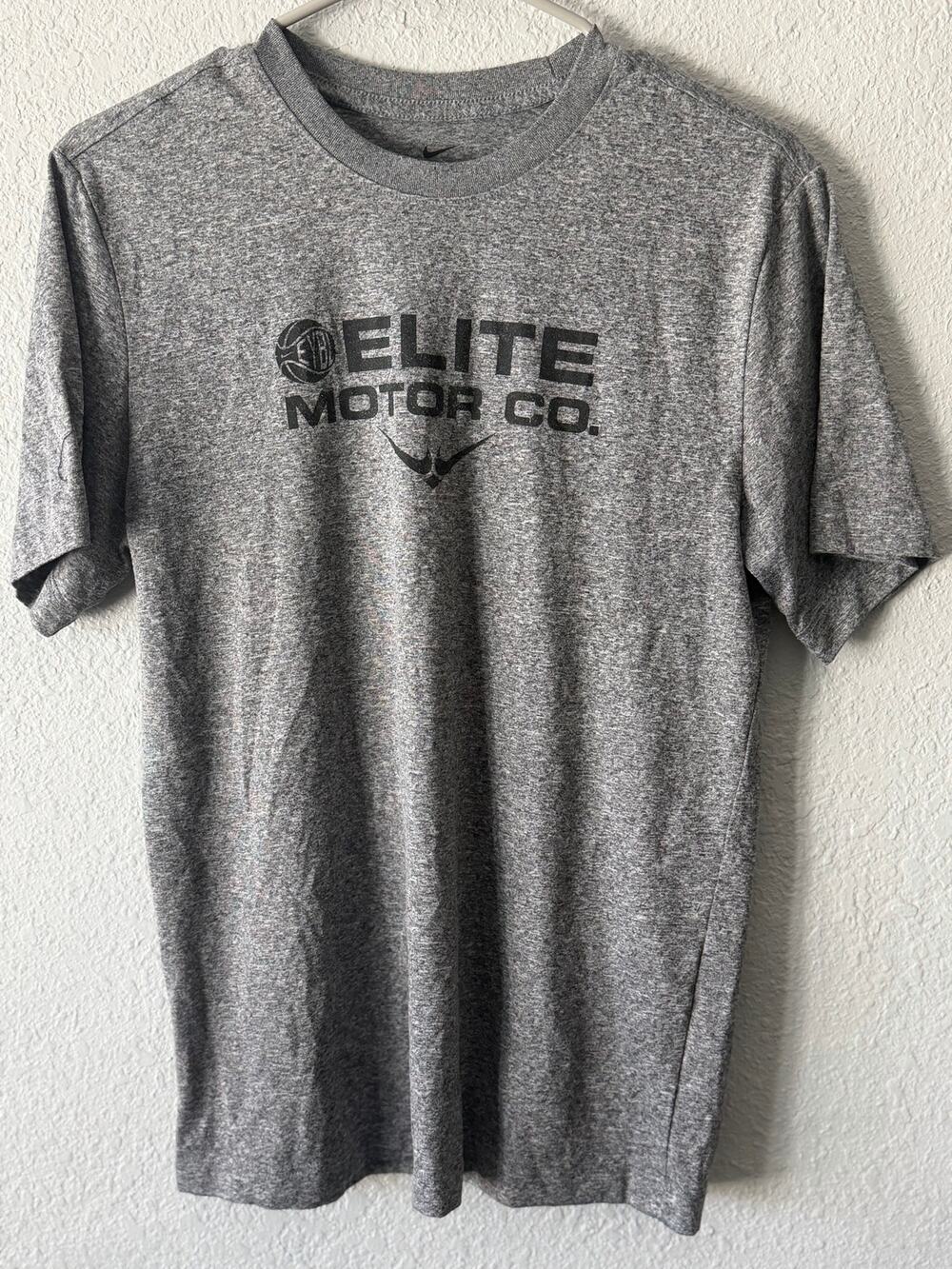 Nike EYBL Elite Basketball Graphic Print Logo Crew Neck T-Shirt Size M